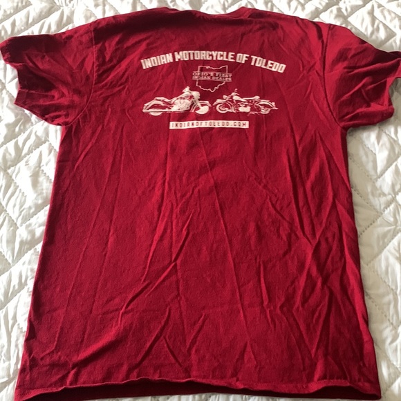 Indian motorcycle crew neck short sleeve 
Size medium - Picture 3 of 3